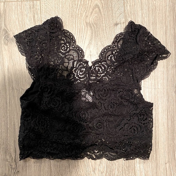 NWOT black lace bralette - Picture 3 of 3